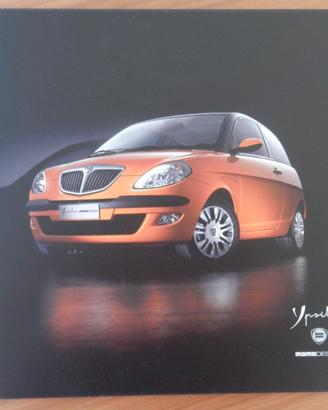 Lancia Ypsilon MOMO Design - depliant - 05/2006