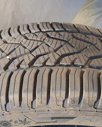 PNEUMATICI ALL SEASON SUV