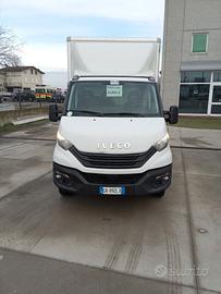 IVECO DAILY 35.14 CASSONE / BOX CHIUSO