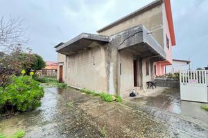 CASA INDIPENDENTE A CARBONIA