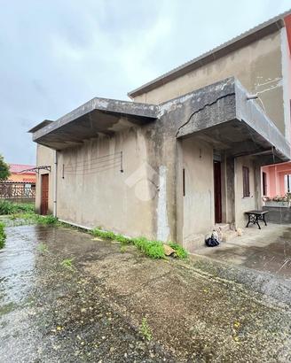 CASA INDIPENDENTE A CARBONIA