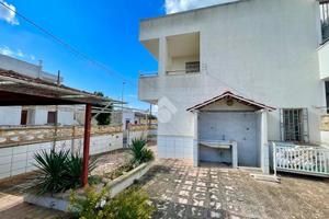 CASA INDIPENDENTE A UGENTO