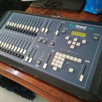 STRAND LIGHTING Console controllo luci S200