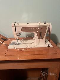 Macchina da cucire singer