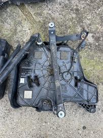 serbatoio adblue jaguar e pace 2018