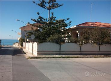 Villa con vista mare a Scoglitti