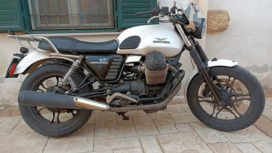 MotoGuzzi V7 Stone settembre 2012