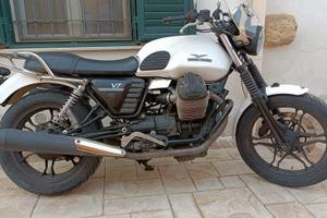 MotoGuzzi V7 Stone settembre 2012