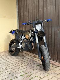 Husqvarna FE 450 motard
