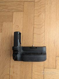 Battery grip per Sony Alpha 7 III