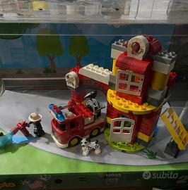 Lego caserma dei pompieri  10903