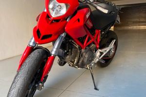 Ducati Hypermotard 1100