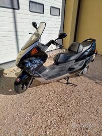 Yamaha Majesty 250