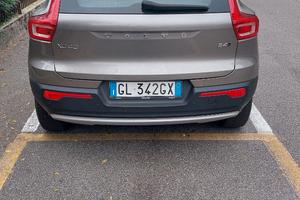 Volvo XC40 B4AWD momemtum pro