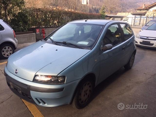 Subito - TUTTAUTO SNC - Ricambi Fiat Grande Punto 5 e 3 porte vari colori -  Accessori Auto In vendita a Bergamo