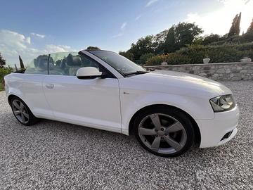 Audi A3 Cabriolet 2.0 TDI 140 cv S Line automatica