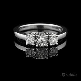 ANELLO NODO D'AMORE TRILOGY ORO 18KT DIAMANTI 0.23