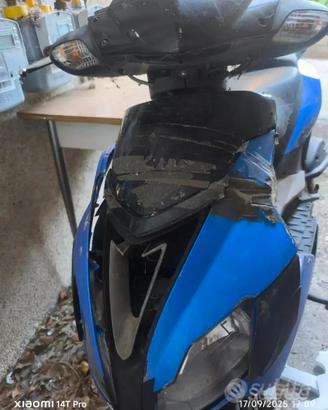 SCOOTER PIAGGIO RICAMBI 