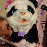 Furreal panda pom pom
