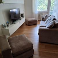 Divano 4 posti, chaise longue e pouf