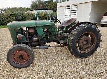 Trattore d'epoca DEUTZ D25.2