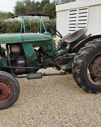 Trattore d'epoca DEUTZ D25.2