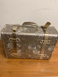 Valigetta Beauty Case Argentata