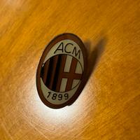 Spilla calcio milan