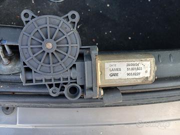 Motorino alzacristalli lancia Ypsilon