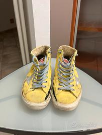 Golden goose