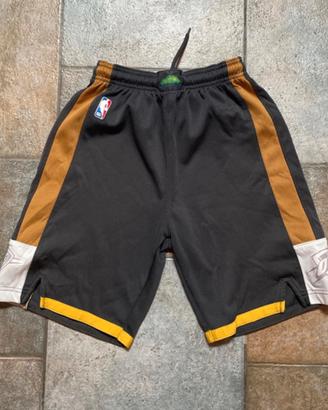 Pantaloni da basket Oklahoma City 100% originali.