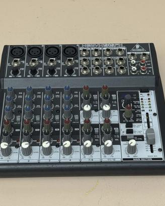Mixer Behringer Xenyx 1202FX