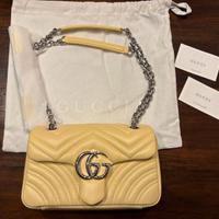 Borsa GG Marmont piccola handbag giallo crema