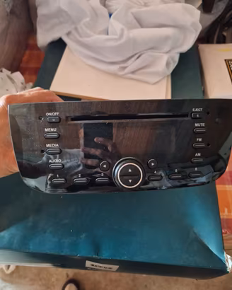 Autoradio originale Fiat Punto Evo
