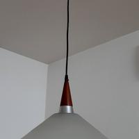 Lampada a sospensione in stile moderno