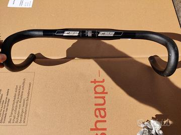 Manubrio bici FSA Omega Compact 440mm