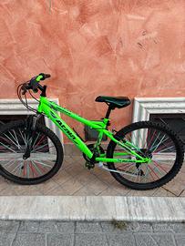 Bicicletta atala invader