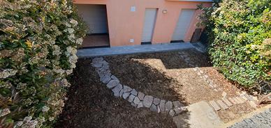 APPARTAMENTO 2 CAMERE, GIARDINO, CANTINA, P. AUTO
