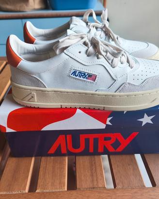 Autry 42 (leggere bene)