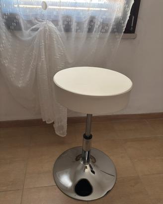 Sgabello postazione make up
