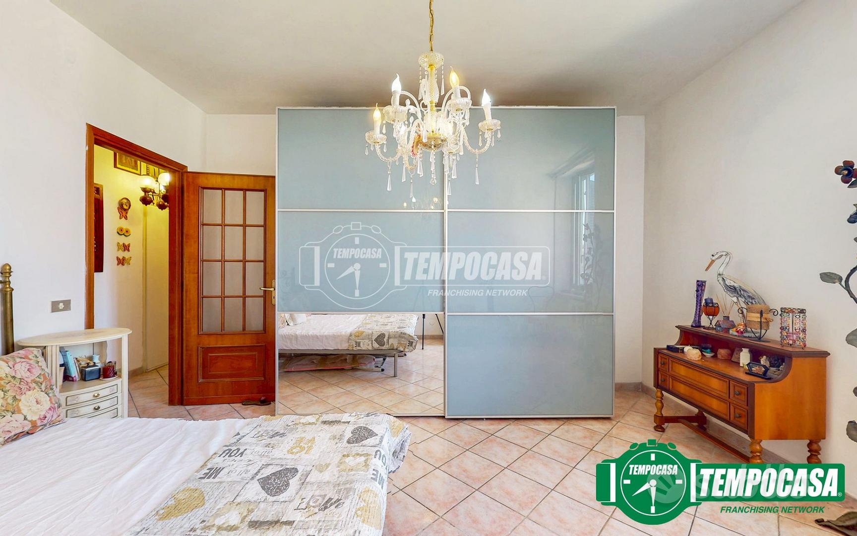 Apartment in AL - Altro