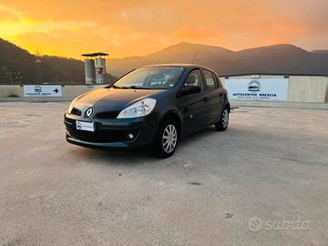 Renault Clio III GPL NEOPATENTATI