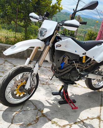 Husqvarna 570 SMR 