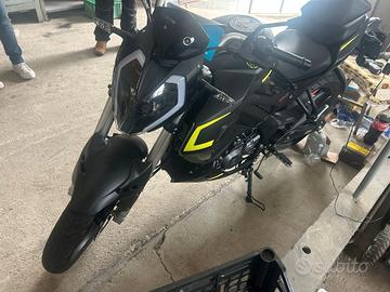 moto keeway rkf125 2020