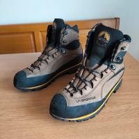 Scarponi La Sportiva Trango N.45 in pelle