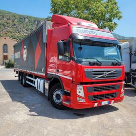 Volvo FM 11 330 cv , cassone centinato 9 metri