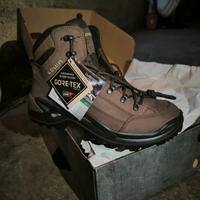 Scarponcini Renegade GTX mid 43,5 NUOVI