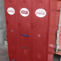 Armadietti metallici vintage