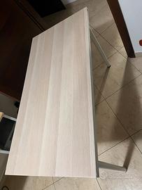 Scrivania ikea