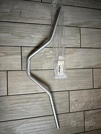 Manubrio e specchio sinistro per Ducati Scrambler